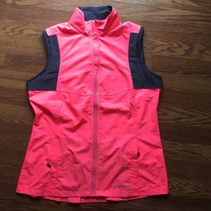 Brooks Nightlife Neon Pink Running Vest